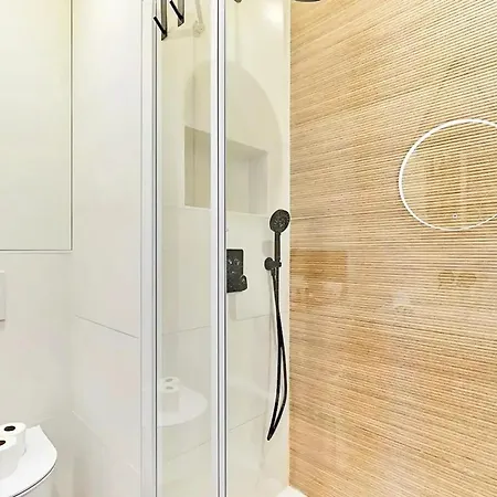 A Paris, Pres De L'arc De Triomphe Apartamento París