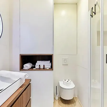 A Paris, Pres De L'arc De Triomphe Apartamento París