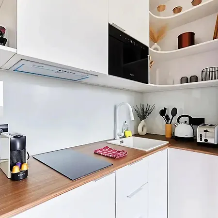 A Paris, Pres De L'arc De Triomphe Apartmán *